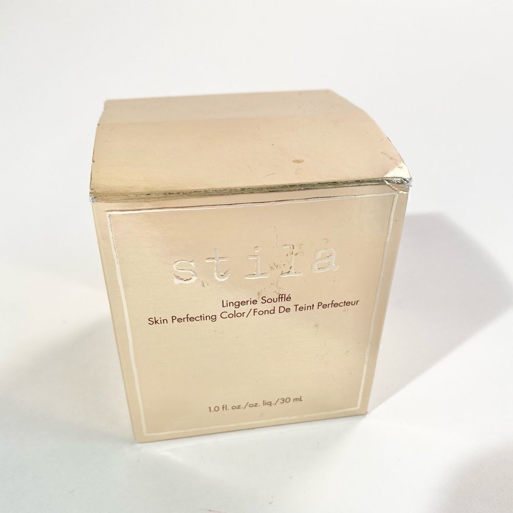 Stila lingerie soufflé foundation makeup, shade 6